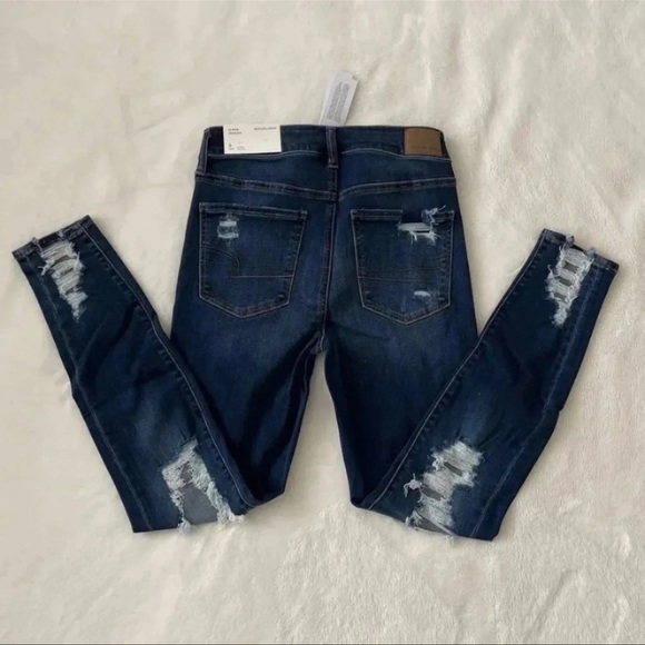 (NWT) American Eagle Women’s Ripped High-Waisted Jegging Jeans. - Picture 7 of 13